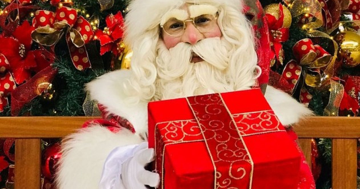 Alpha Square Mall começa temporada natalina neste sábado (16)