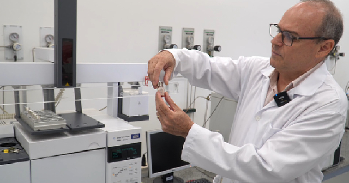 Entenda o passo a passo da análise laboratorial que confirma ou descarta intoxicação por metanol em