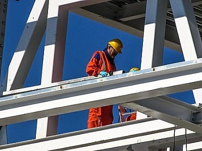 Quatro setores conseguem superar ‘freada’ econômica, revela estudo