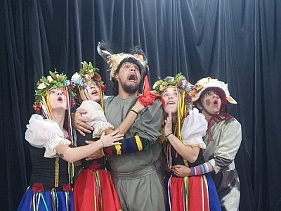 Peça "Folia e Reisado no Pastoril Encantado" acontece neste quinta-feira (10) em Parnaíba