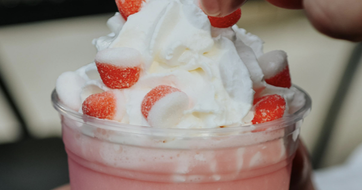 Com unidade em Alphaville, Go Coffee lança frappes em parceria com a Fini