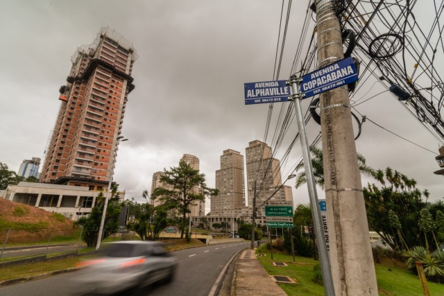 Novos radares e lombadas eletrônicas chegam a Barueri na próxima semana