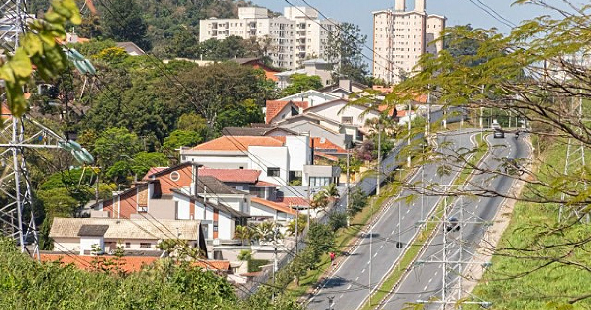 Atualização da área construída de imóveis em Santana de Parnaíba altera valor do IPTU