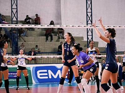 Barueri Volleyball Club derrota Pinheiros por 3 sets a 1