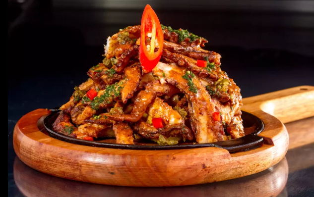 Conheça pratos da culinária internacional por até R$ 50