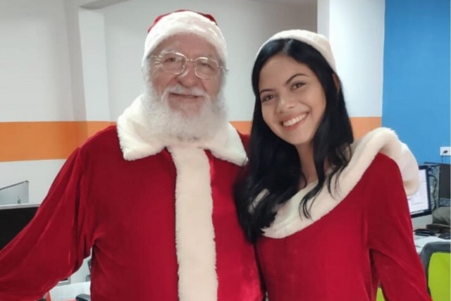 Papai Noel chega aos shoppings de Alphaville