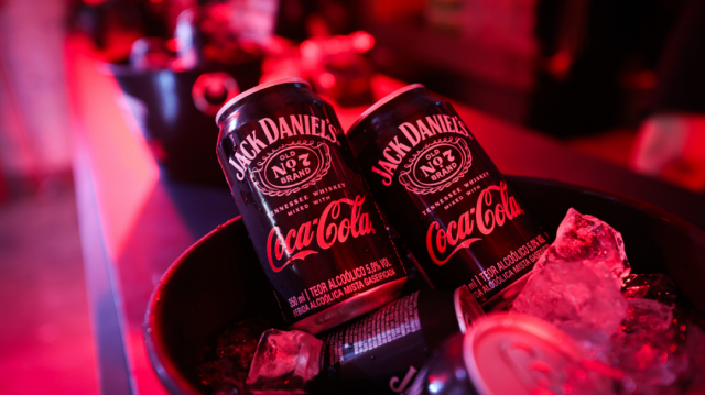 Coca-Cola e Jack Daniel’s trazem Jack & Coke para o Brasil