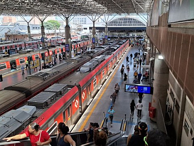 Governo de SP inicia pesquisas de mobilidade e lança plataforma com dados de transporte público