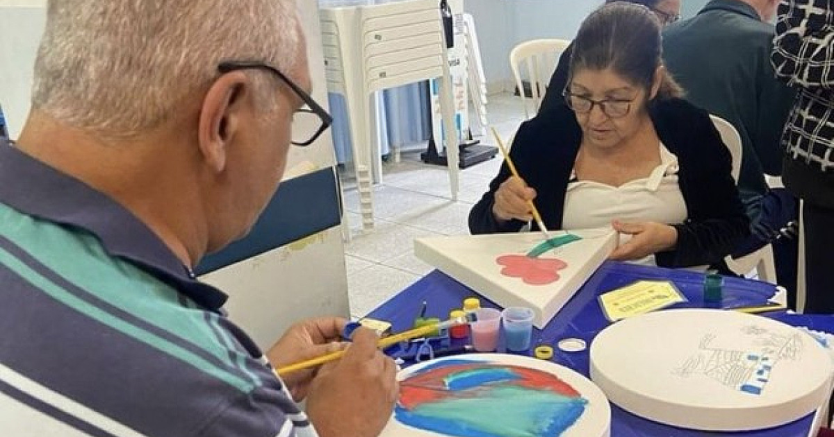 Grupo Vida Brasil realiza campanha para arrecadação de roupas