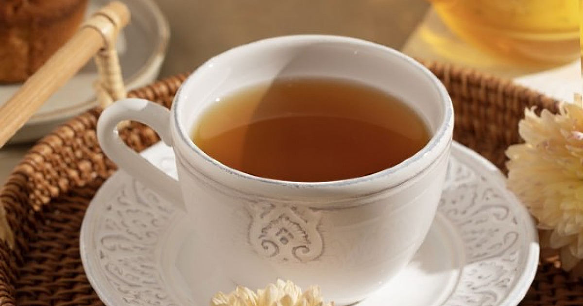 ONG Rainha da Paz realiza chá beneficente em Alphaville