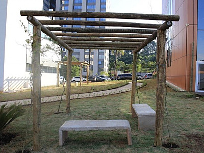 Prefeitura de Santana de Parnaíba cria praça do Alphasítio