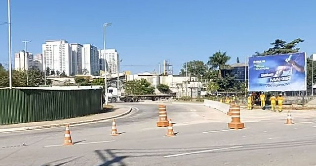 Retorno na Av. Guilherme Perereca Guglielmo ficará fechado nesta terça-feira (20)