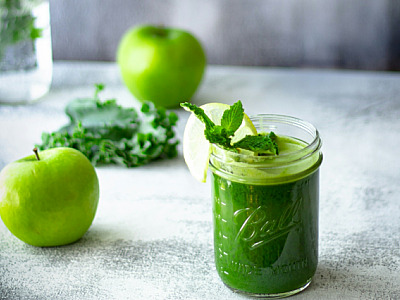 5 sucos detox para superar a ressaca pós-Carnaval