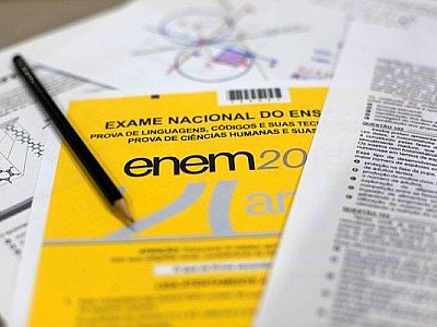 Objetivo comenta em evento on-line a prova do 1º dia do ENEM 2021