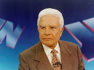 Aos 97 anos, morre o jornalista Cid Moreira, ícone da televisão brasileira