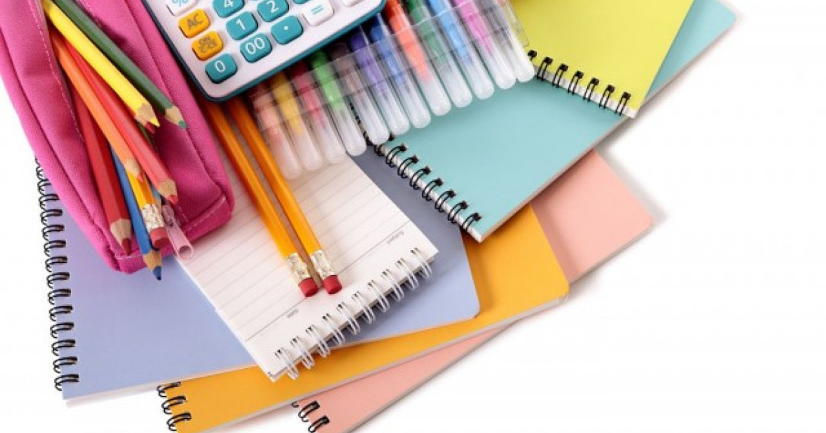 Shopping Flamingo realiza campanha para arrecadação de material escolar