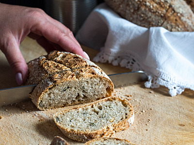 4 receitas de pão para pôr a mão na massa