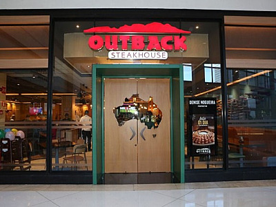 Novo Outback Alphaville traz clássicos irresistíveis ao cardápio