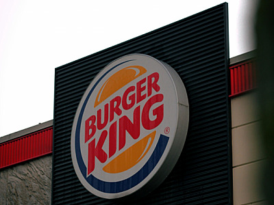 No clima da Black Friday, BK e Popeyes oferecem itens por R$ 0,25