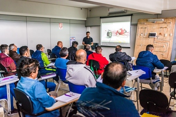 Para preparar para vagas, Barueri oferece cursos gratuitos de capacitação