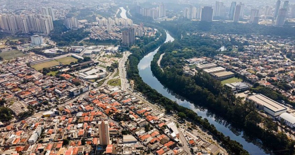 Qualidade da água do Rio Tietê segue "péssima" em Barueri e Santana de Parnaíba