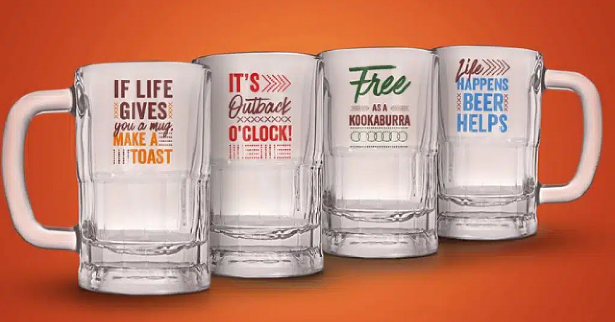 Outback presenteia clientes com suas famosas canecas