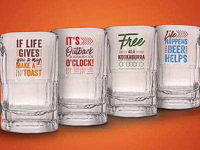 Outback presenteia clientes com suas famosas canecas