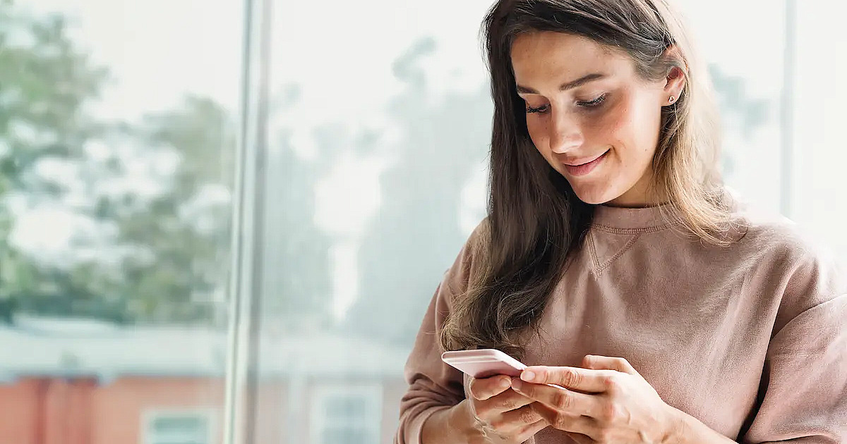 Brasileiro está falando menos de política no WhatsApp, mostra estudo