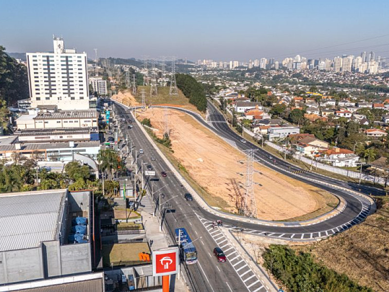 Barueri destaca 50 obras em 2025 e Santana de Parnaíba entregas na área de mobilidade urbana