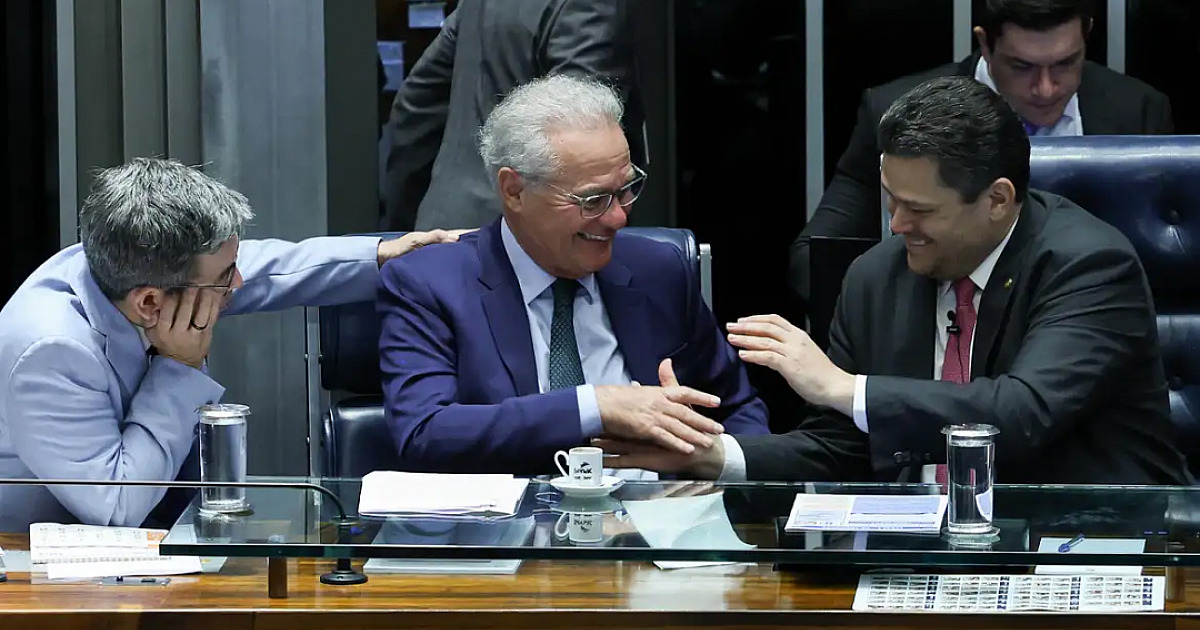 Por unanimidade, Senado aprova isentar IR para quem ganha até RS 5 mil