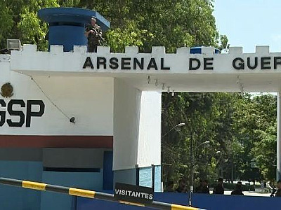 Polícia Civil prende em Santana de Parnaíba dois suspeitos de negociar armas furtadas do exército