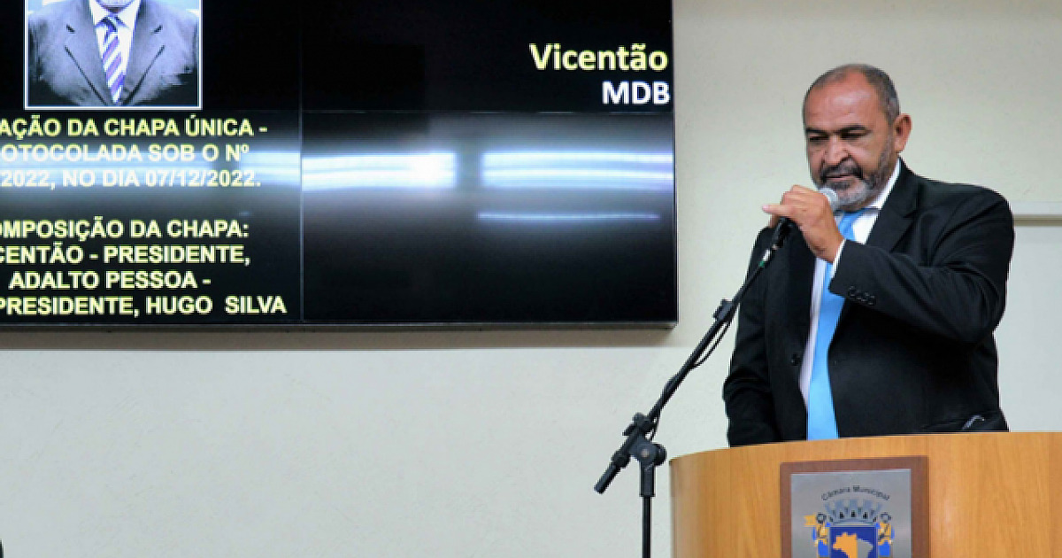 Vicentão é eleito presidente da Câmara de Santana de Parnaíba