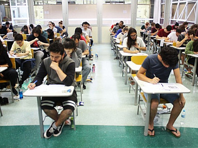 FUVEST 2021: Confira raio X com os temas mais cobrados