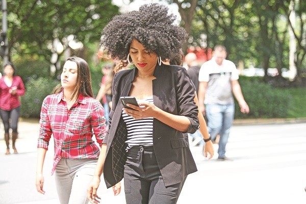 Furtos de celulares têm queda em Alphaville, diz AREA