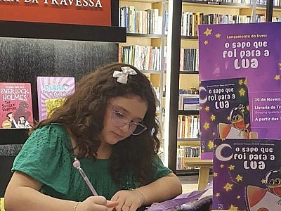 Moradora de Barueri de 8 anos lança livro “O sapo que foi para a lua"