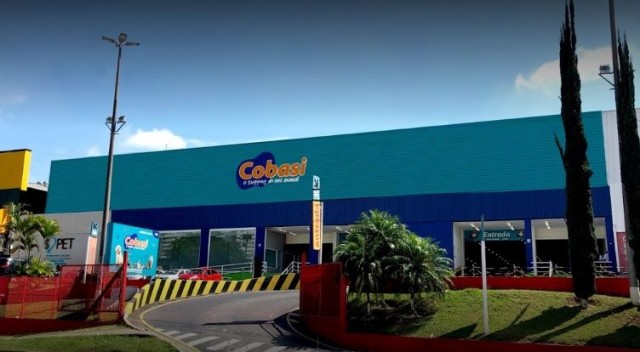 Cobasi Tamboré realiza Pedágio Aumigo