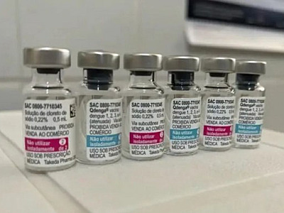 Brasil recebe a primeira remessa da vacina contra dengue