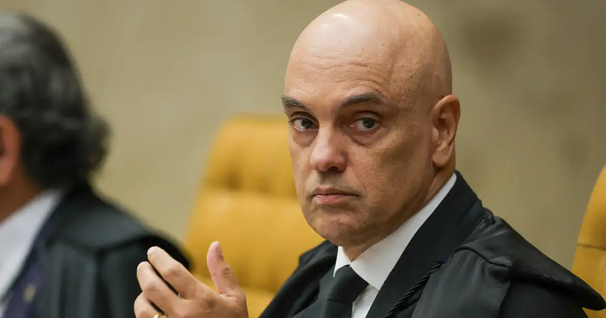 Moraes determina vigilância integral de Bolsonaro pela polícia penal