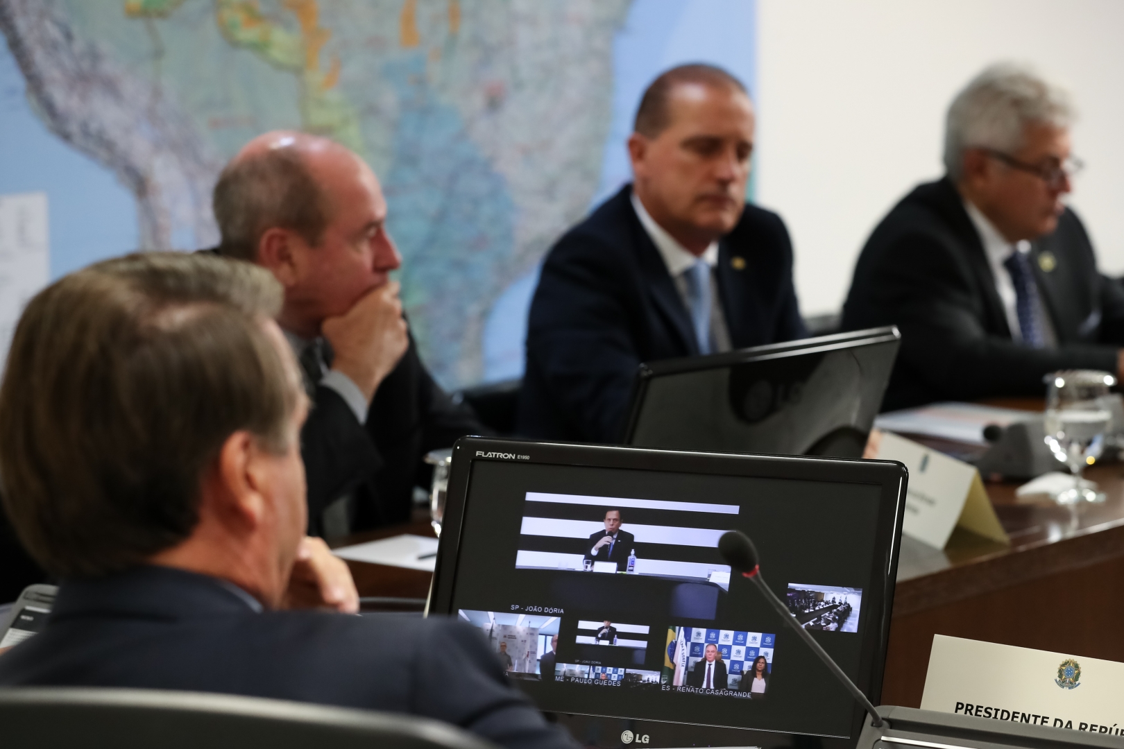 Rubens Furlan rebate Bolsonaro: “tratar pandemia como ‘gripezinha’ é idiotice”