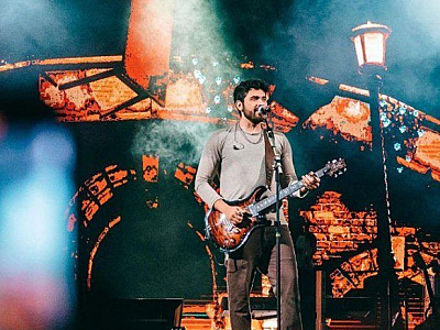 Arraiá de Barueri 2025 começa com Gustavo Mioto