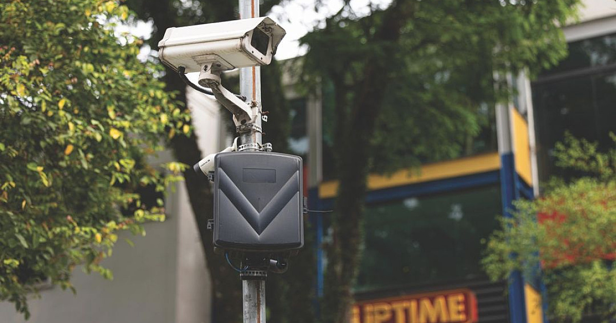 Barueri aprova lei que integra câmeras privadas ao sistema público de segurança