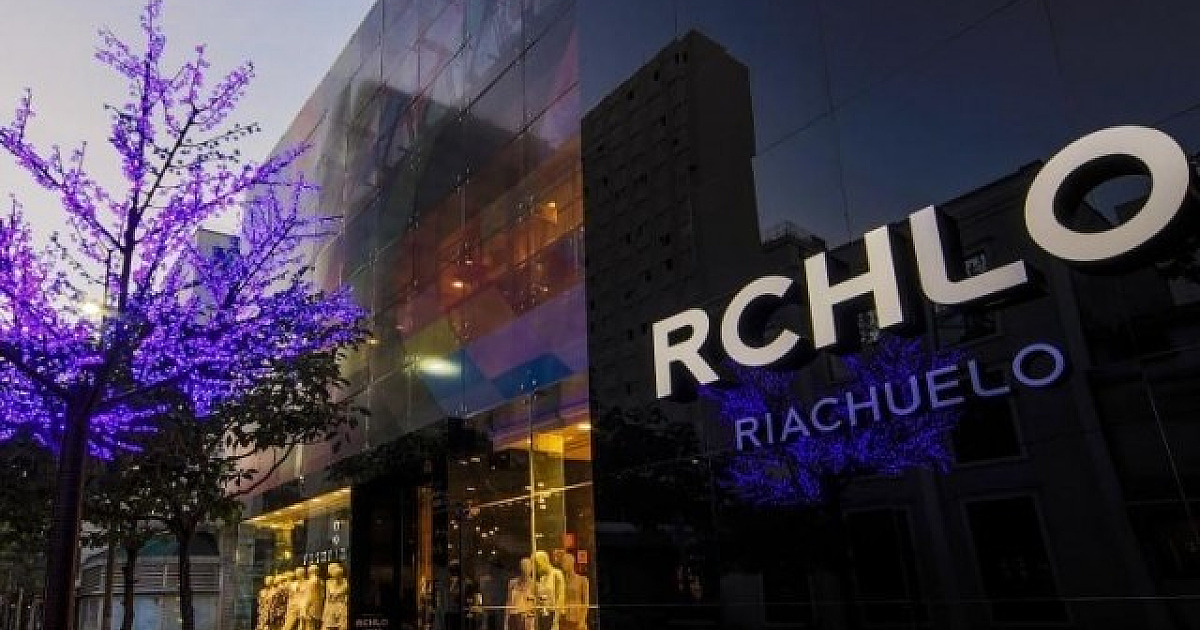 Riachuelo presenteia profissionais no combate ao coronavírus com roupas para o Dia das Mães