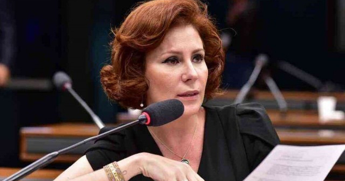 Alexandre de Moraes decreta prisão preventiva da deputada Carla Zambelli