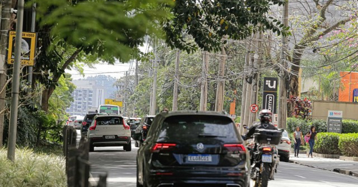 Em média, Barueri e Santana de Parnaíba emplacam juntas 42 veículos por dia