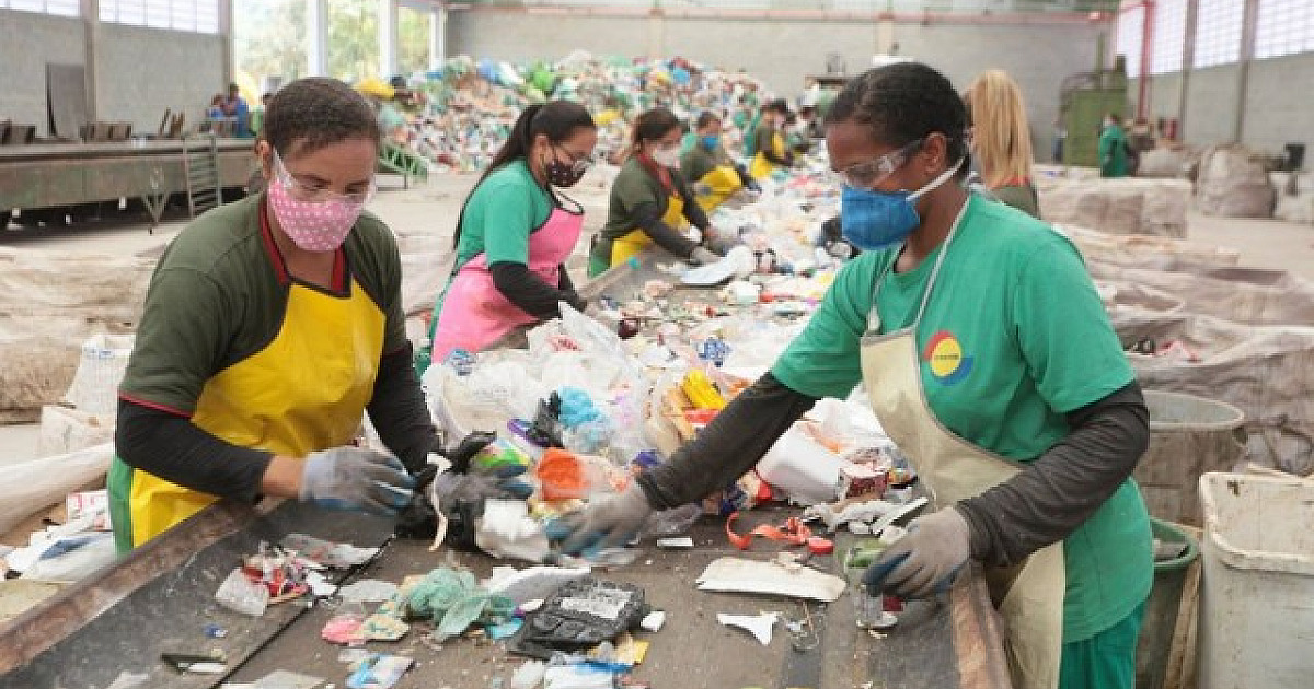 Santana de Parnaíba anuncia ampliação da coleta seletiva para 100% do município