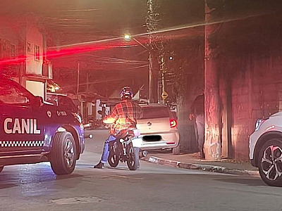 GCM de Parnaíba localiza veículo suspeito de ser usado para realizar o tráfico de entorpecentes em A