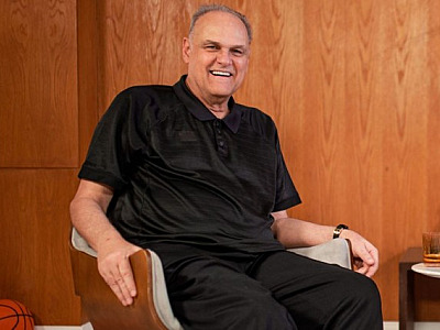 Morador de Alphaville, Oscar Schmidt diz que venceu batalha contra o câncer