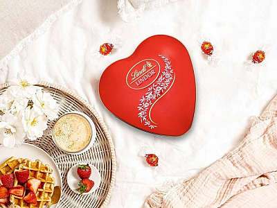 Lindt aposta na linha LINDOR para presentear no Dia das Mães