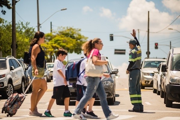 Voltas às aulas tem operação especial no trânsito da região
