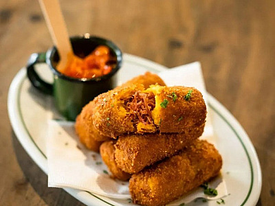 Com duas unidades em Alphaville, Pirajá celebra 25 anos